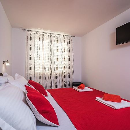 Apartments Sunshine Home Vela Luka Exterior foto