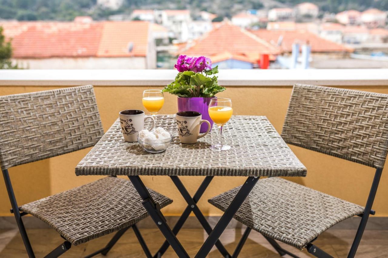 Apartments Sunshine Home Vela Luka Exterior foto