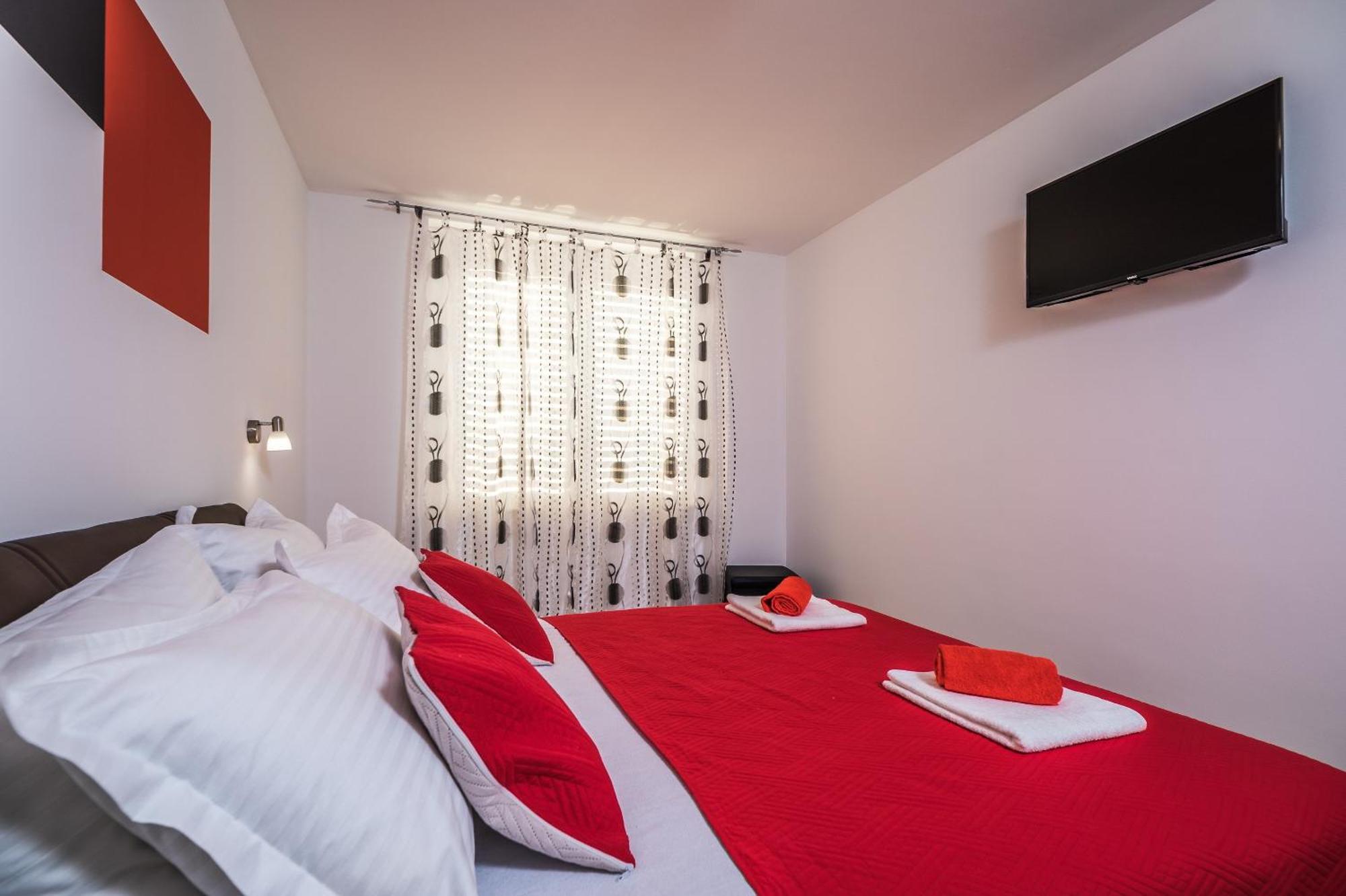 Apartments Sunshine Home Vela Luka Exterior foto
